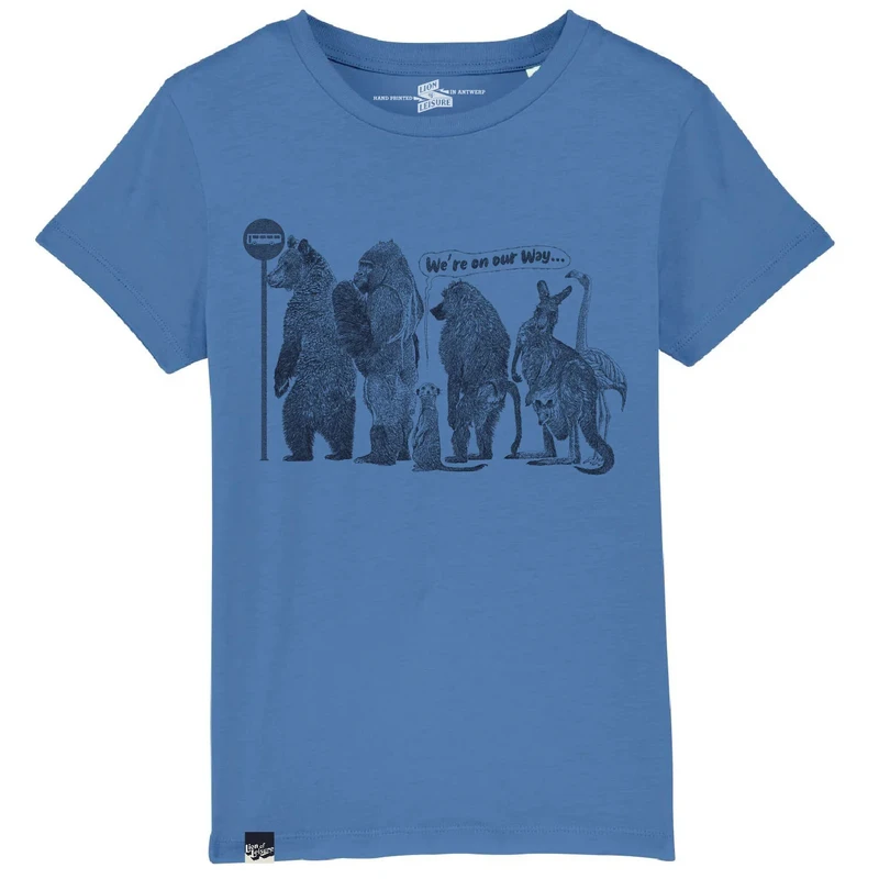 Lion of Leisure - T-shirt, bright blue, bus stop Lion of Leisure - T-shirt, bright blue, bus stop - Afbeelding 1